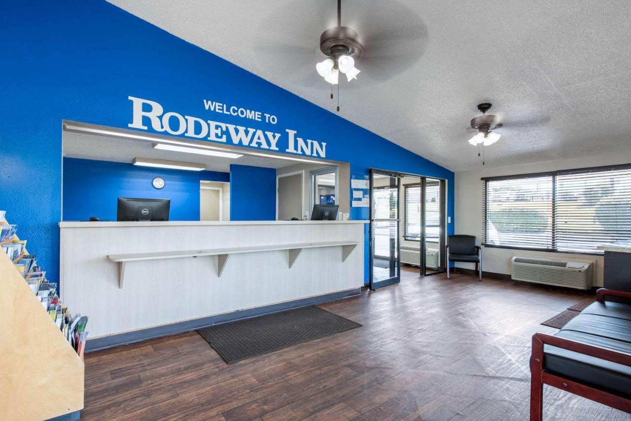 Rodeway Inn Sharonville Esterno foto
