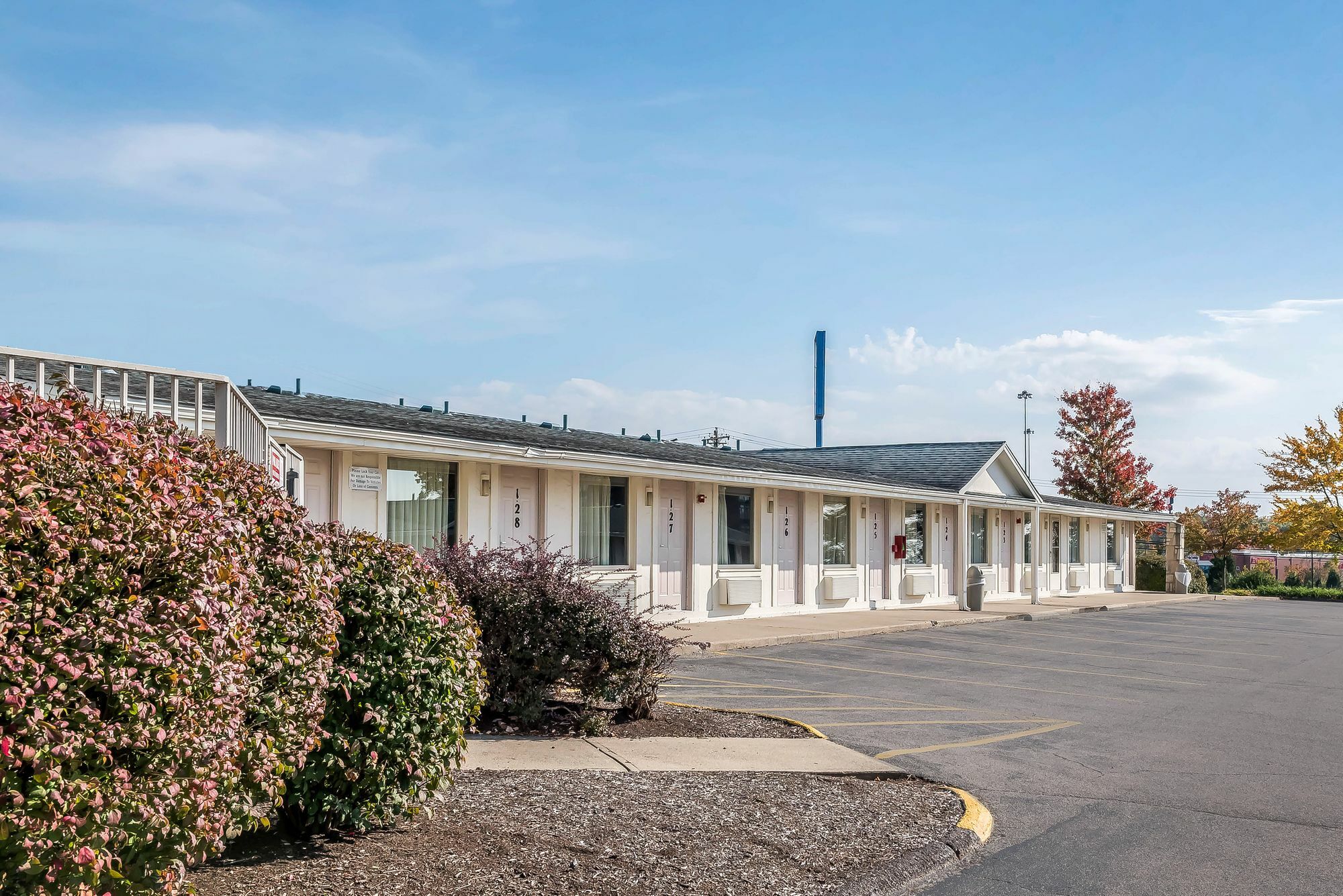 Rodeway Inn Sharonville Esterno foto